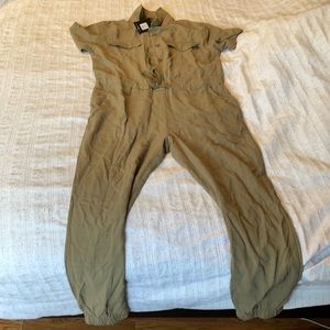 Jumpsuit (olive)
